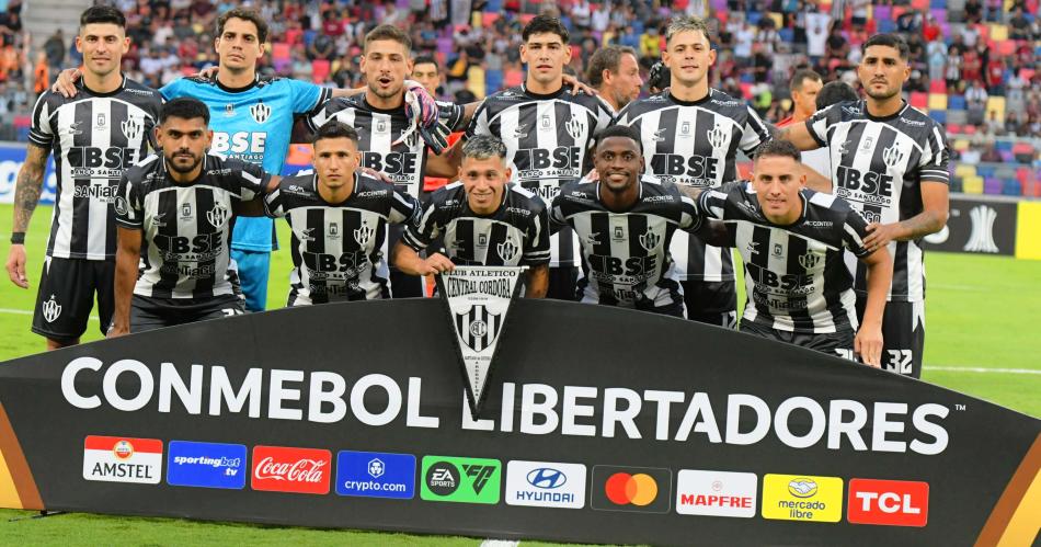 Central Coacuterdoba y Liga de Quito empataron sin goles y con poleacutemica en el debut de Copa Libertadores