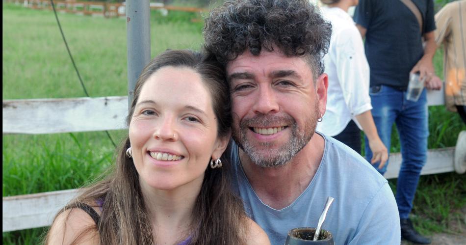 UNA PENtildeA SOLIDARIA ABRAZOacute A NATALIA LAINI