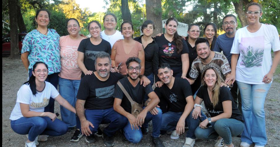 UNA PENtildeA SOLIDARIA ABRAZOacute A NATALIA LAINI