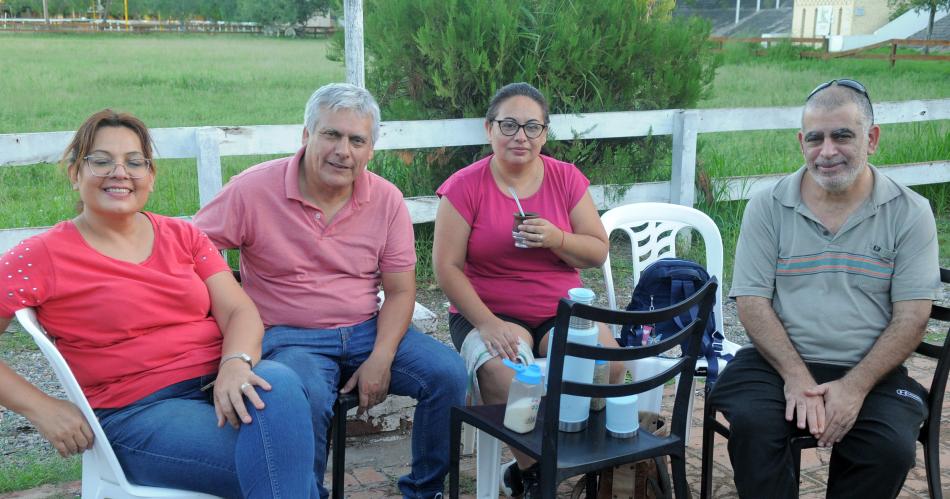 UNA PENtildeA SOLIDARIA ABRAZOacute A NATALIA LAINI