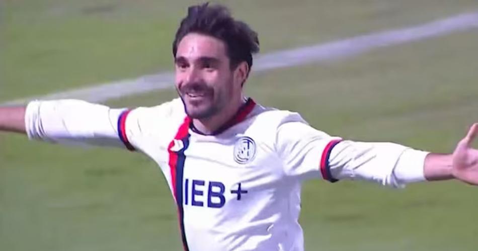 San Lorenzo volvioacute al triunfo y se acerca a la cima