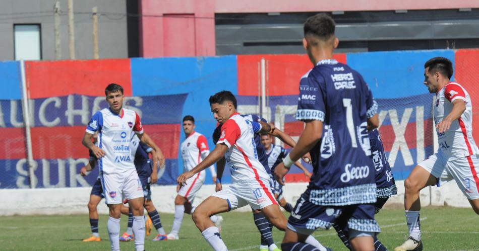 Guumlemes recibioacute otra vez un gol agoacutenico y sigue sin ganar