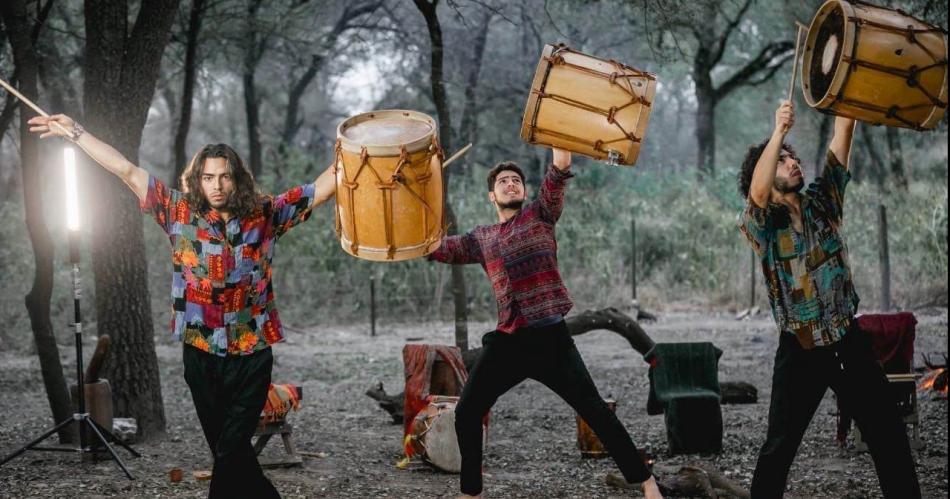 HIJOS DE JUAN SAAVEDRA Y SANDRA FARÍAS