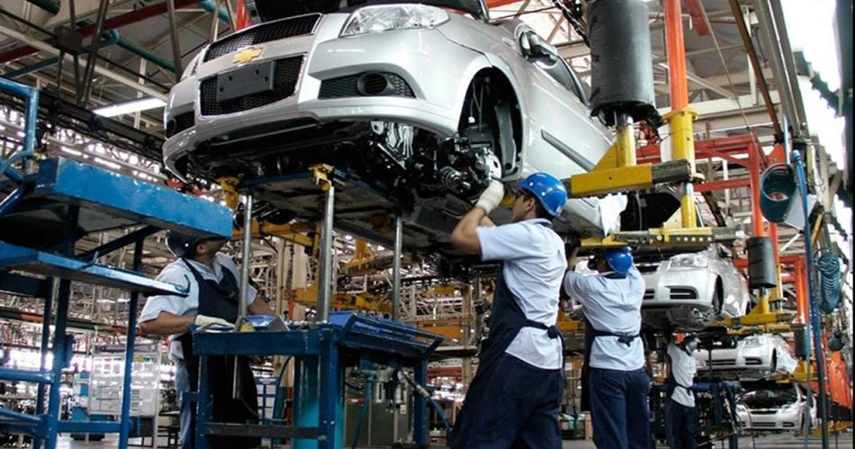 ADEFA Ventas subieron 5-en-porciento- sobre febrero