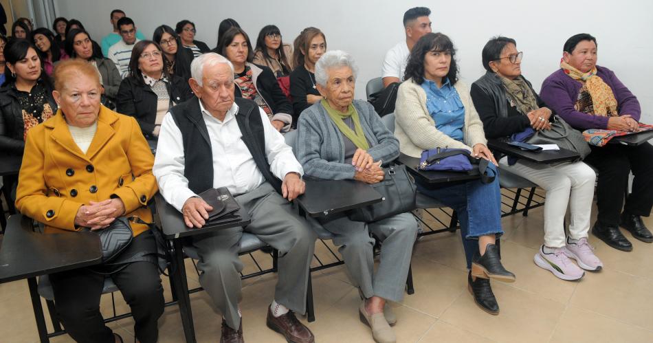 PRESENTACIOacuteN DE LIBRO EN LA UNSE