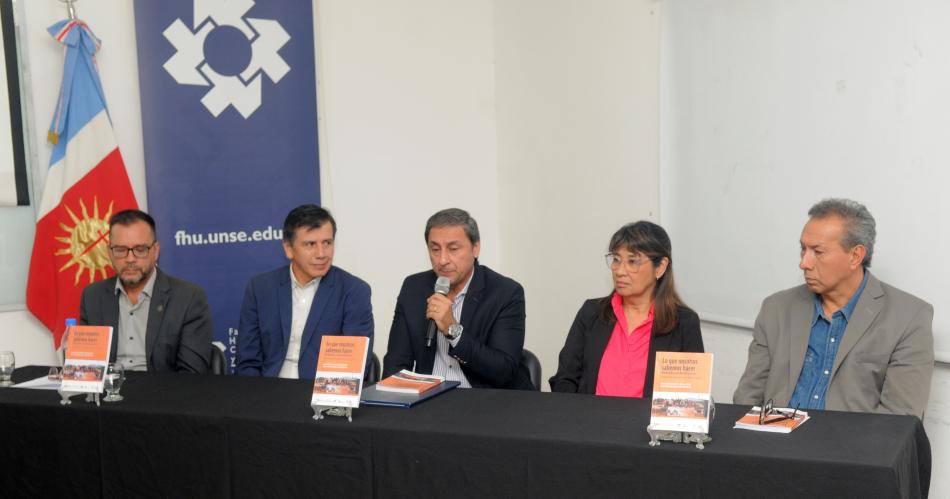PRESENTACIOacuteN DE LIBRO EN LA UNSE