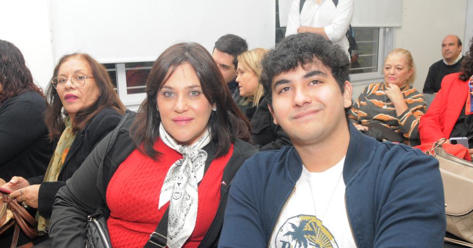 PRESENTACIOacuteN DE LIBRO EN LA UNSE