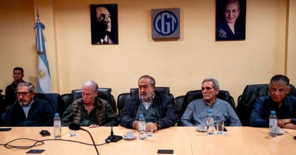 Héctor Daer aseguró que no hay chance de que se levante el paro de la CGT previsto para este jueves (Foto- X @hectordaer)