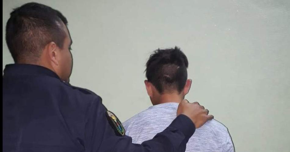 La Banda- detienen a un sujeto por romper una vidriera de un comercio Foto- Archivo