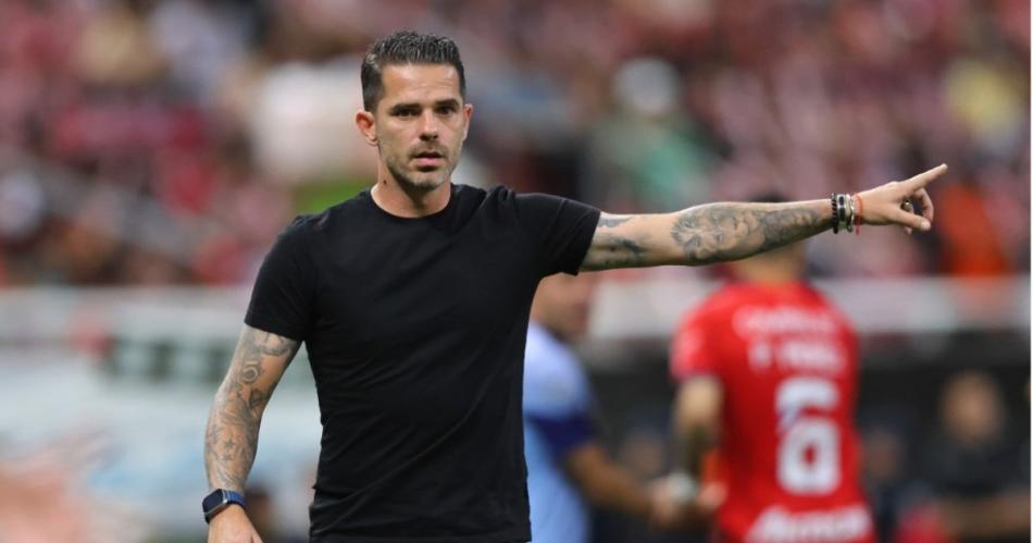 Fernando Gago tomó decisiones tajantes para estabilizar el equipo