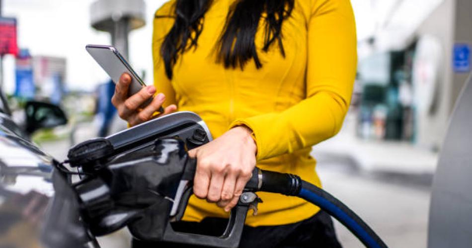 La Banda- depravado se le acercó por detrs a una playera y le apoyó sus partes íntimas (Foto- Ilustrativa)