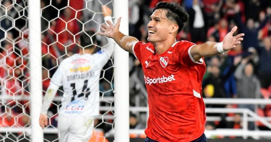 Independiente sufrioacute pero celebroacute su primer triunfo