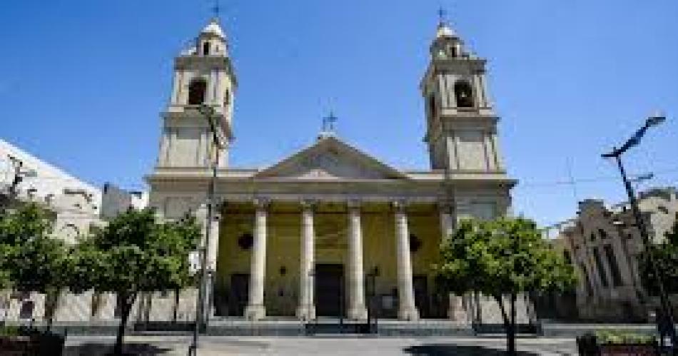 Funciona en la casa parroquial de la Catedral Basílica
