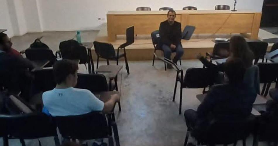 El Proyecto Padres estaraacute en Clodomira por tema violencia