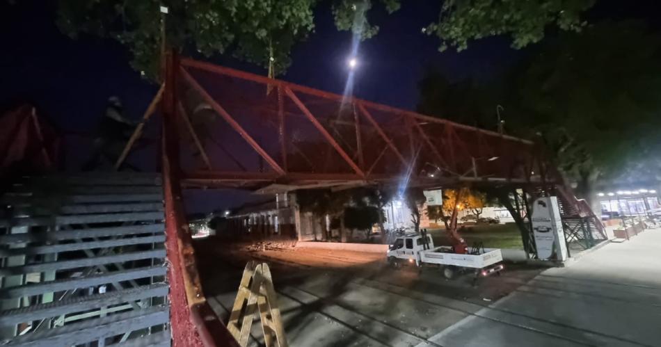 Dantildearon un siacutembolo de la historia de la ciudad de Friacuteas en pleno centro