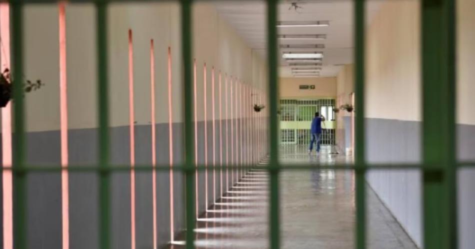 Otra mala para Bullrich- la Justicia suspendió el cierre de los centros de estudiantes en crceles federales