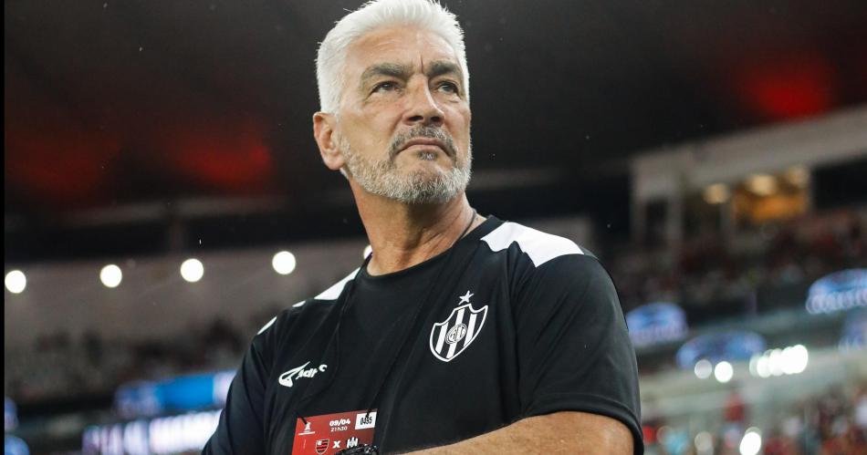 Omar De Felippe- Llevamos a cabo un plan que armamos con humildad