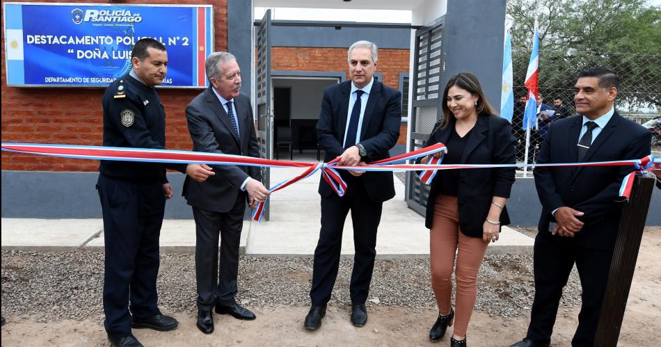 El Jefe de Gabinete inauguroacute un Destacamento Policial en Dontildea Luisa