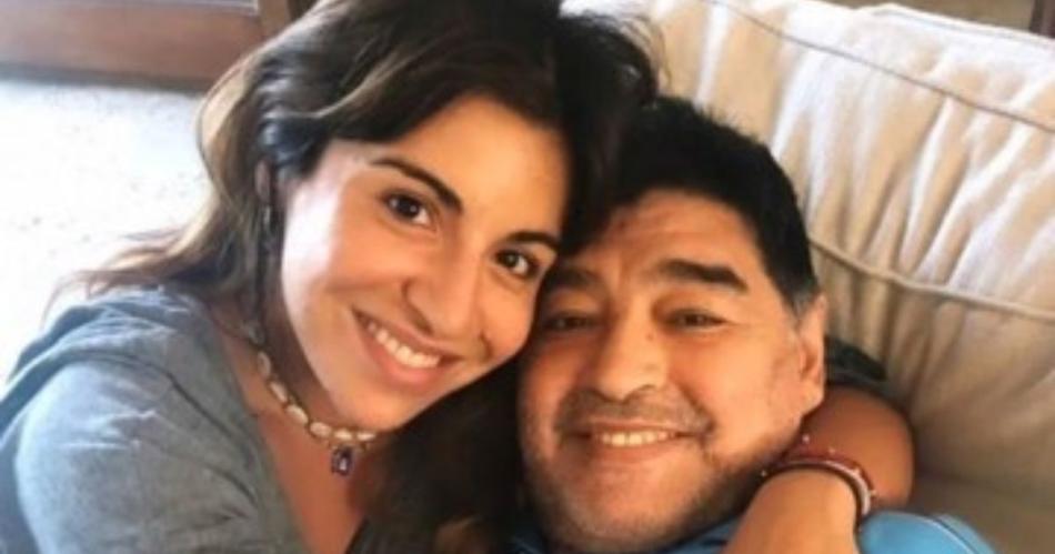 Giannina Maradona le respondió a la psiquiatra Agustina Cosachov