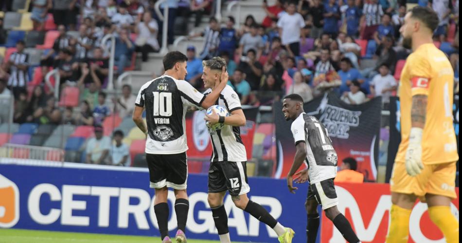 Central Coacuterdoba lo buscoacute pero no pudo y cayoacute ante el Globo