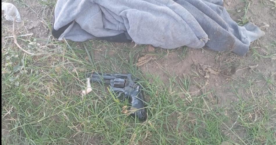 La Banda- secuestran un arma de fuego abandonada