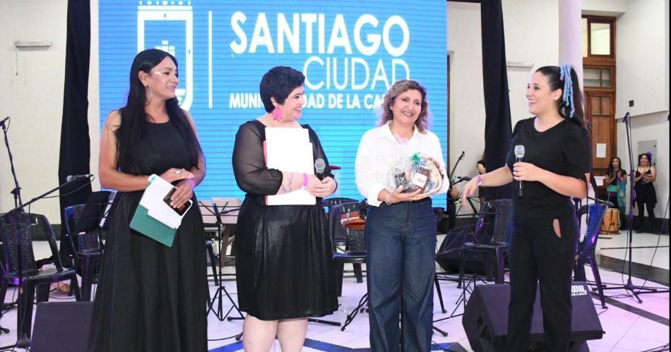Fuentes encabezó la apertura del 7° Encuentro Nacional de MÃsica de Mujeres