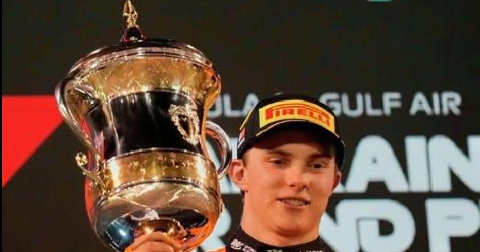 Triunfazo de Oscar Piastri que es el liacuteder del Mundial