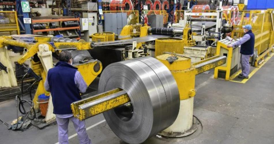 La industria utilizó 586-en-porciento- de su capacidad instalada durante febrero de 2025 un aumento con respecto al mismo mes del año pasado Agencia Noticias Argentinas Archivo