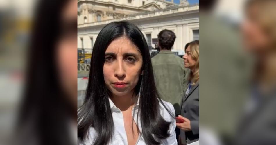 Cintia Surez reportando desde la Plaza San Pedro