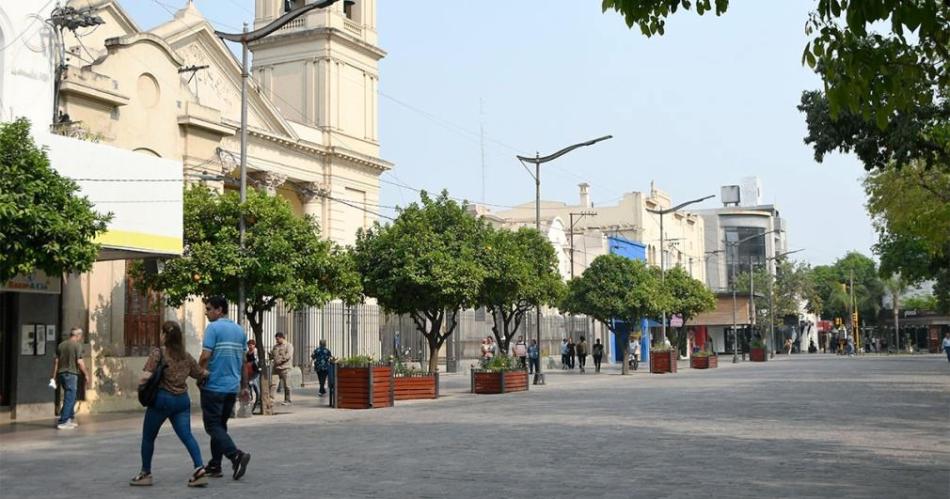 Decidido- el viernes 2 de mayo seraacute diacutea no laborable tras el Diacutea del Trabajador