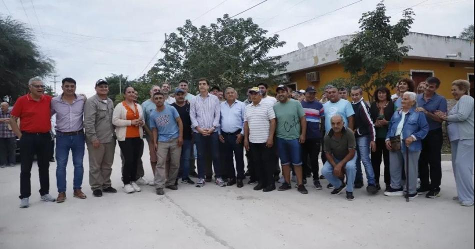 Mukdise inauguroacute la obra de pavimentacioacuten del Bordm Herrera El Alto