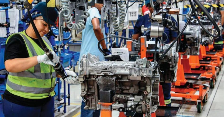 La actividad económica se frenó en marzo y cayó 12-en-porciento- con relación a febrero