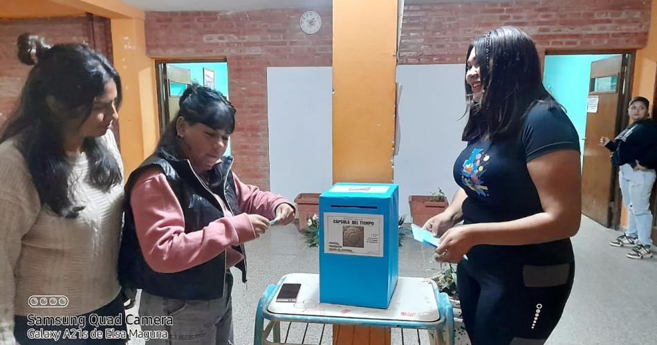 Clodomira celebra su aniversario con una caacutepsula del tiempo comunitaria