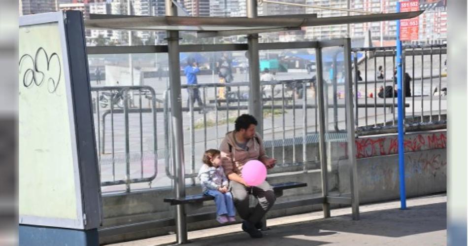 Conflicto- UTA anunció un paro de colectivos que afectar también a los de media distancia