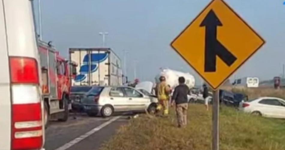 El accidente dejó varias personas heridas que fueron hospitalizadas