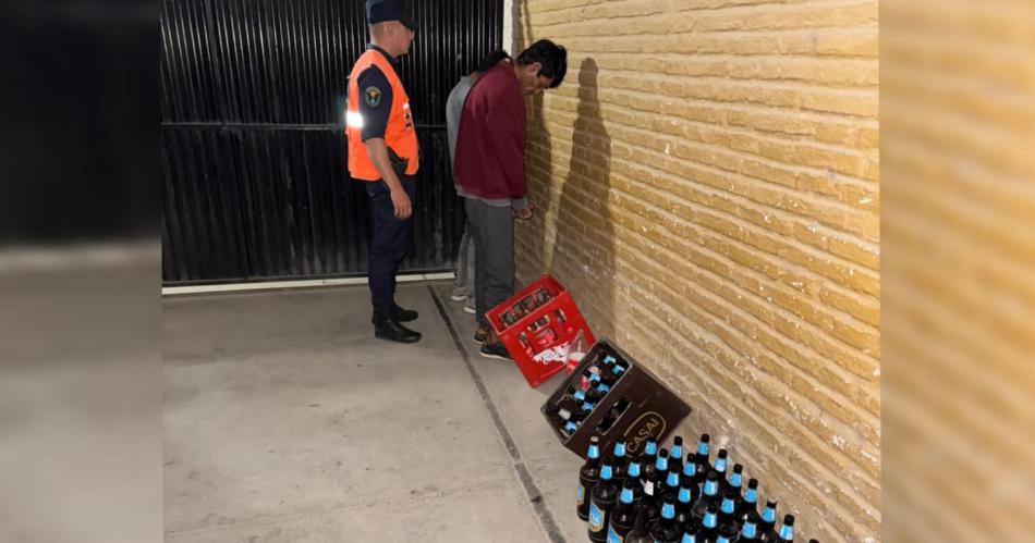 Detienen a dos hermanos acusados de robo en el barrio Ramos Mejía