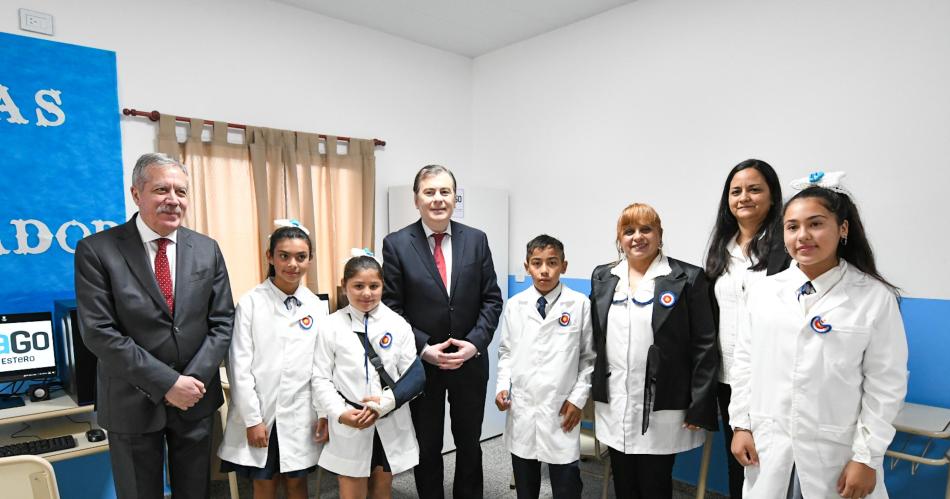 Zamora resaltoacute el crecimiento de Santiago pese a las dificultades del paiacutes