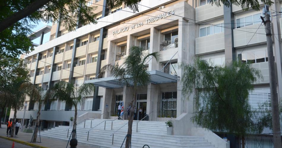 COMPLEJIDAD- Hay tres columnas en que la Fiscalía y querellan descansan su requerimiento de preventiva A�n se desconoce el contenido de los celulares