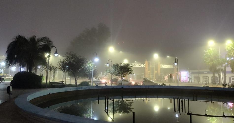 FOTOS No es El Eternauta- Santiago amanecioacute con mucha neblina y llovizna