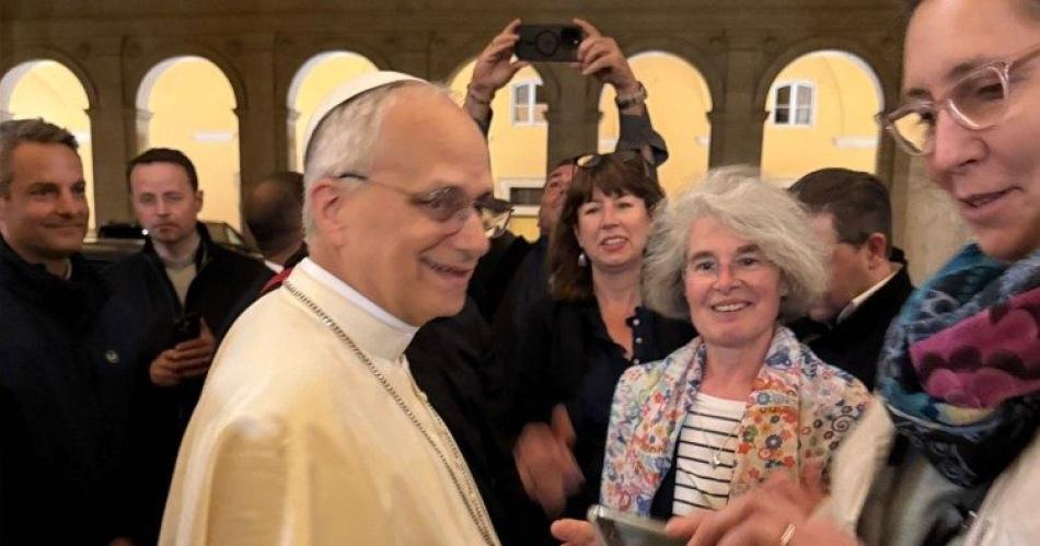 IMPRESIÓN Cuando dio el mensaje se lo ha sentido muy c�lido muy cerca de la gente