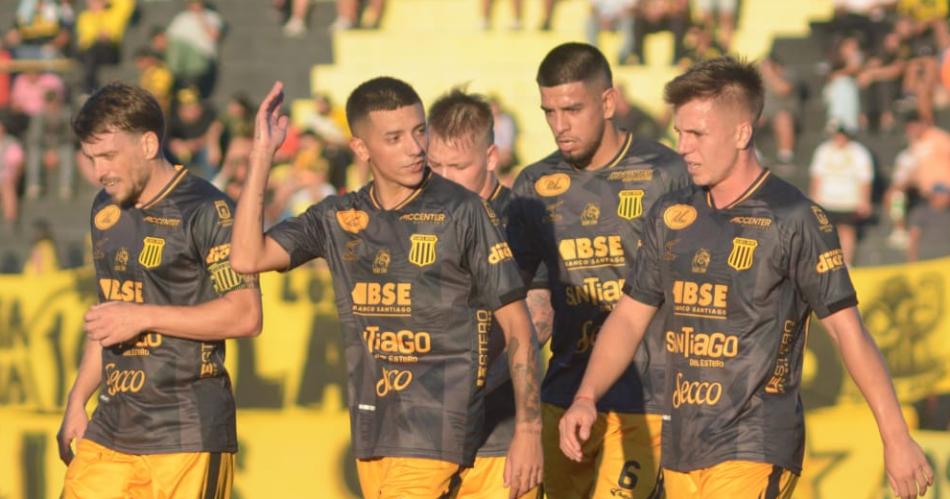 Mitre dejó pasar una gran chance y empató sin goles ante Estudiantes (RC)