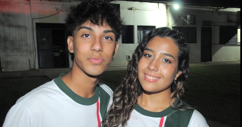 FESTEJO EN EL COLEGIO HERMAS