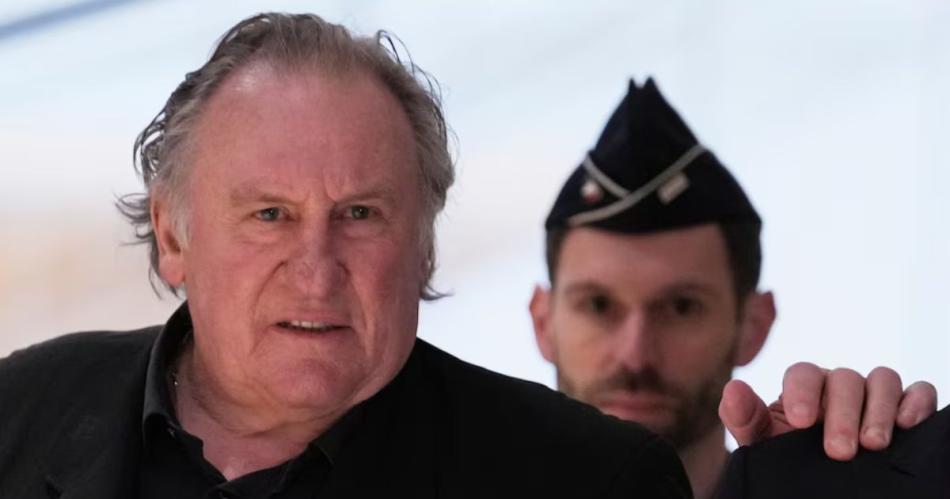 Gérard Depardieu fue declarado culpable de agredir sexualmente a dos mujeres