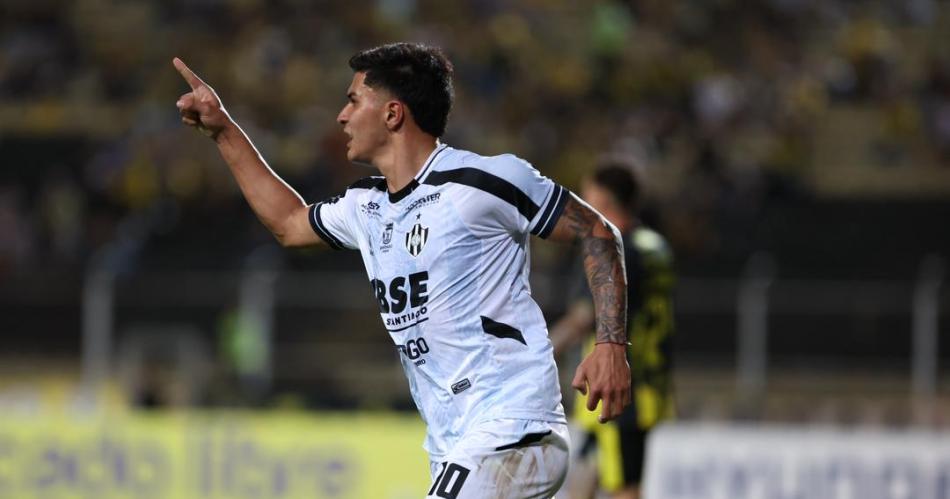 Gastón Verón- Dimos otra muestra de car�cter tras el triunfo ante T�chira