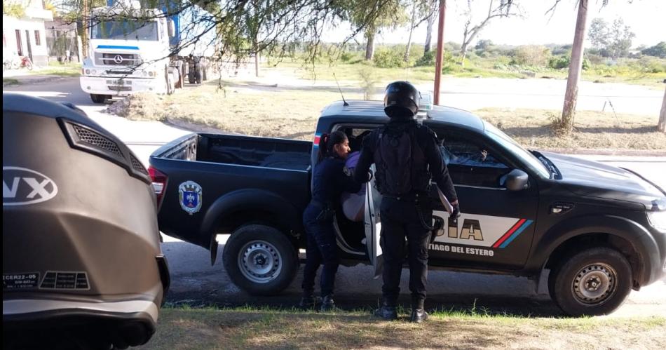 Saltoacute la tapia de la casa de su ex y lo amenazoacute de muerte con cuchillo