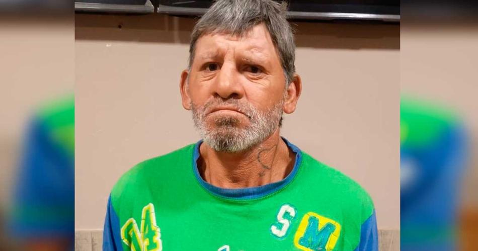 El hombre es intensamente buscado por la policía