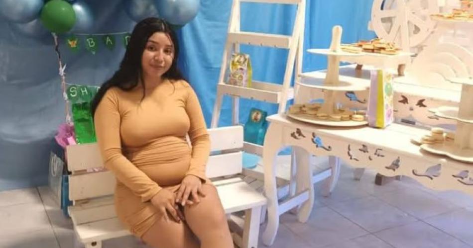 Priscila Quesada tiene 20 años y desapareció el día viernes cuando fue a parir (Foto- gentileza Todo Noticias  familia Quesada)
