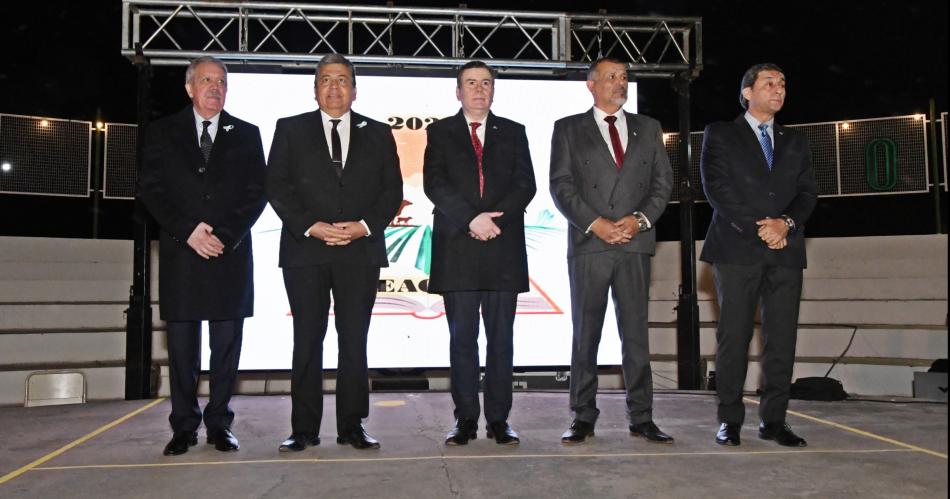 Zamora participoacute del acto por el 75deg Aniversario de la Escuela de Agricultura Ganaderiacutea y Granja