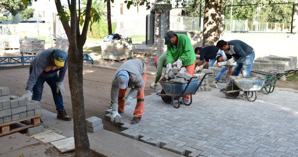 Avanzan las obras puacuteblicas en distintos sectores de Friacuteas