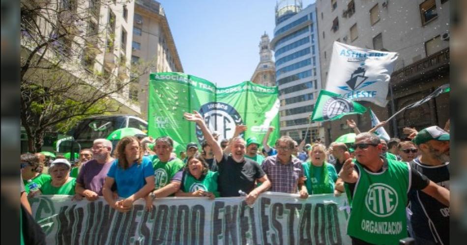 ATE en contra de la limitación del derecho a huelga y ratificó un paro para este jueves